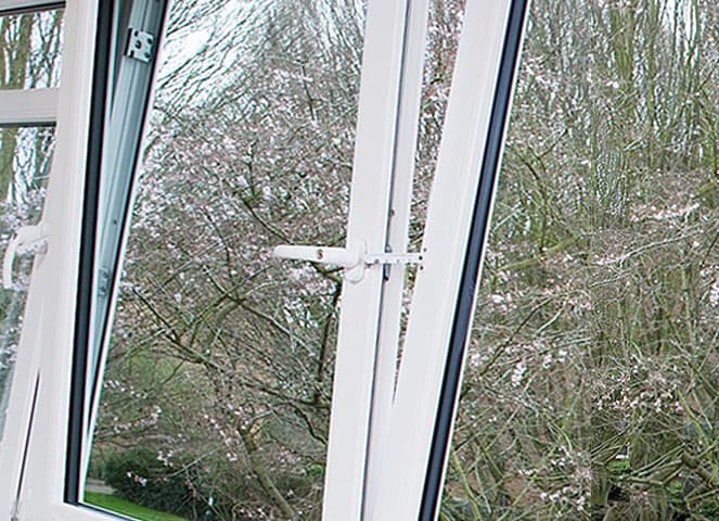 Acoustic Tilt & Turn Windows 3