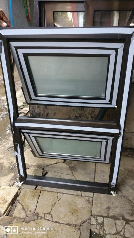 Acoustic Top Hung Windows 1